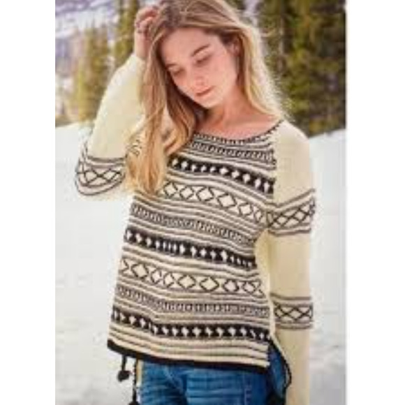 Sundance Delaney Sweater NWT M Embroidered Wool Pullover Boho Tassel Cozy Knit